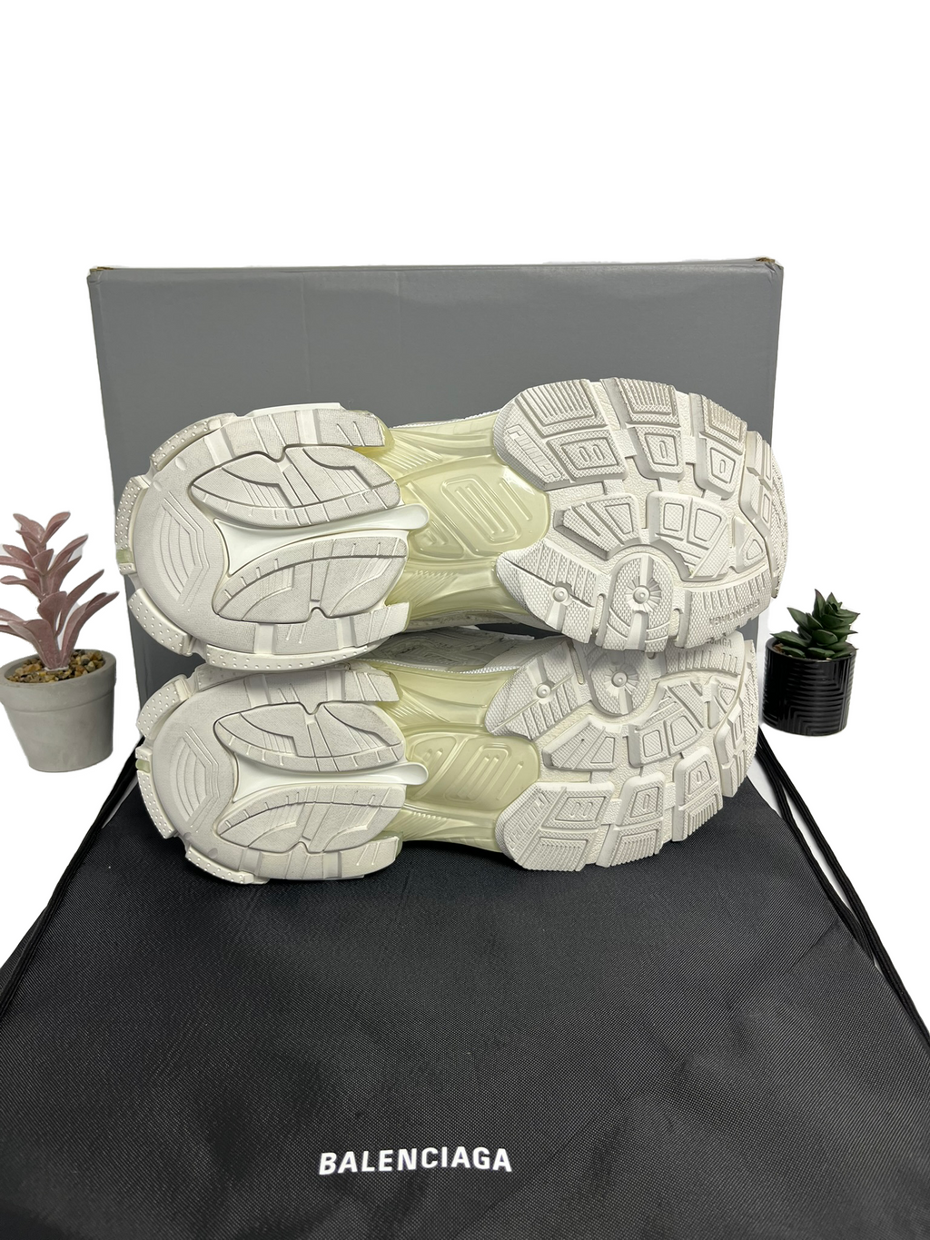 Balenciaga Runner White