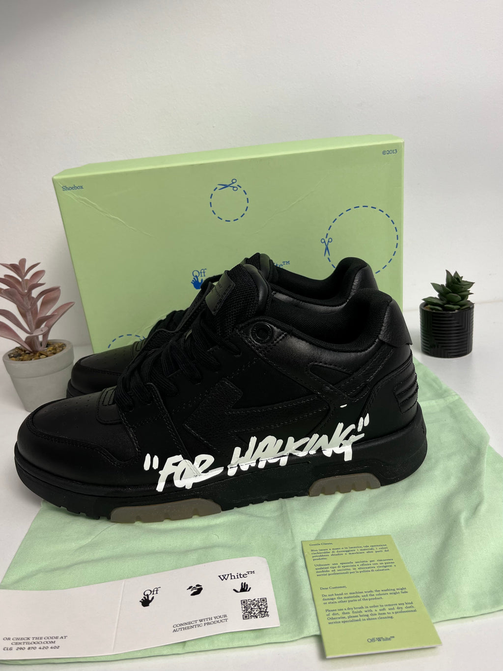 Off-White Out Of Office Negri