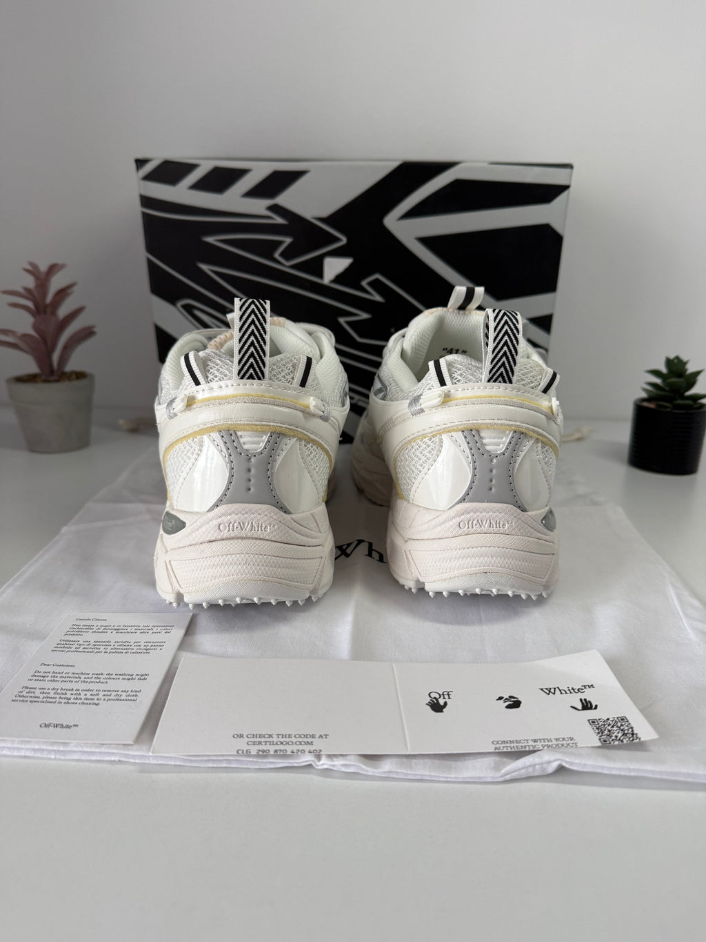 Off-White Be Right Back White