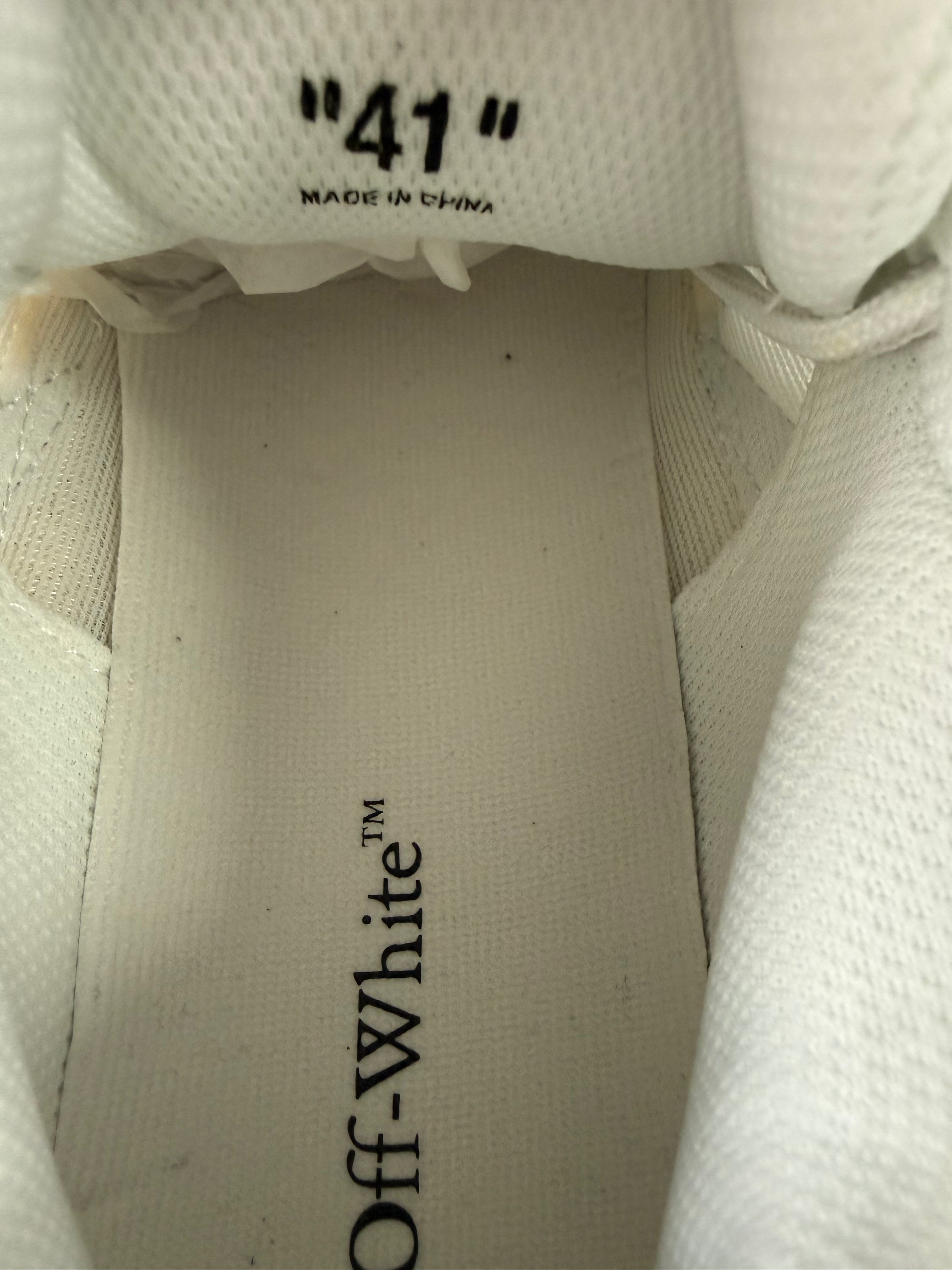 Off-White Be Right Back White