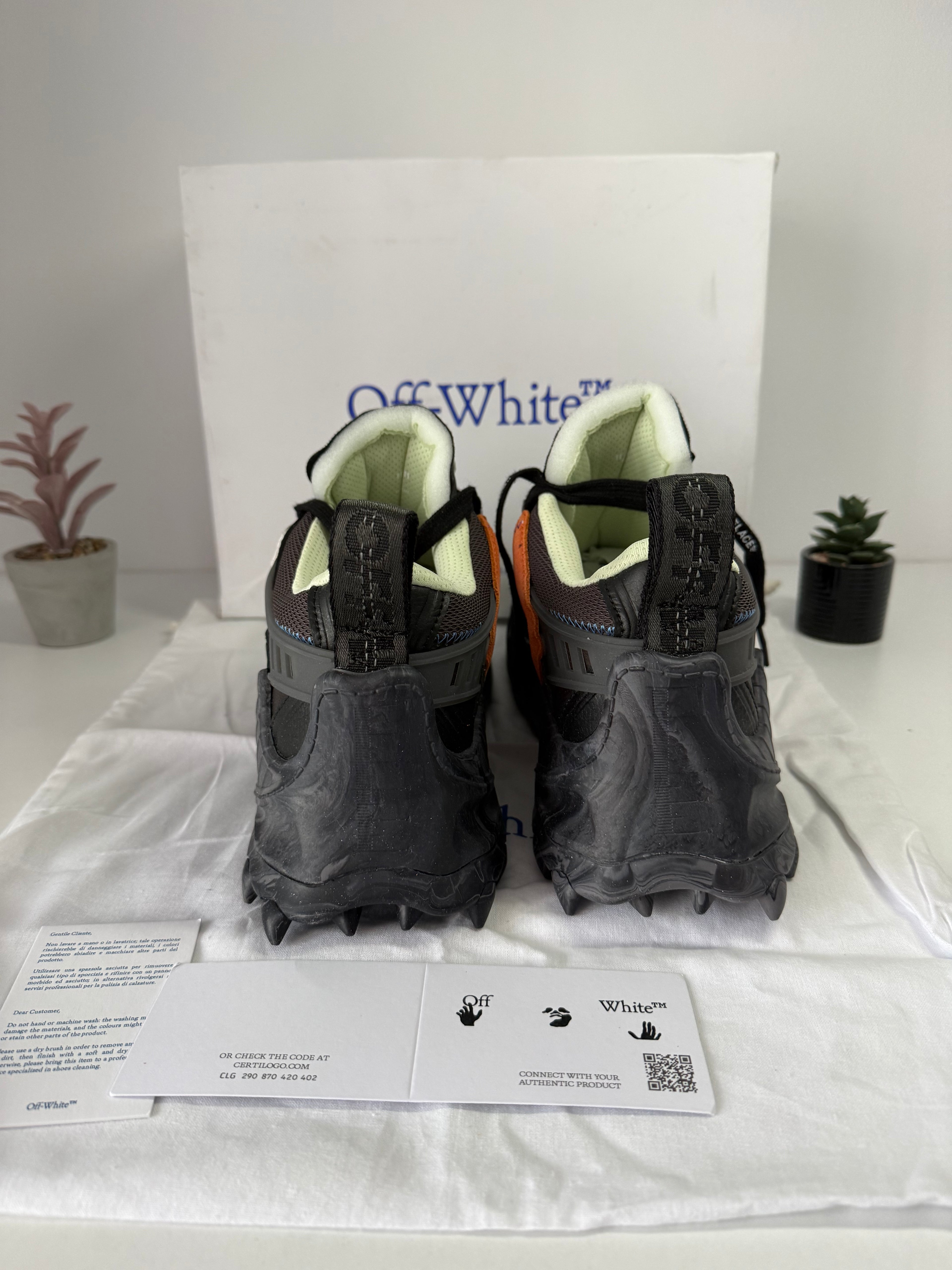Off White Odsy-1000 Dark Grey