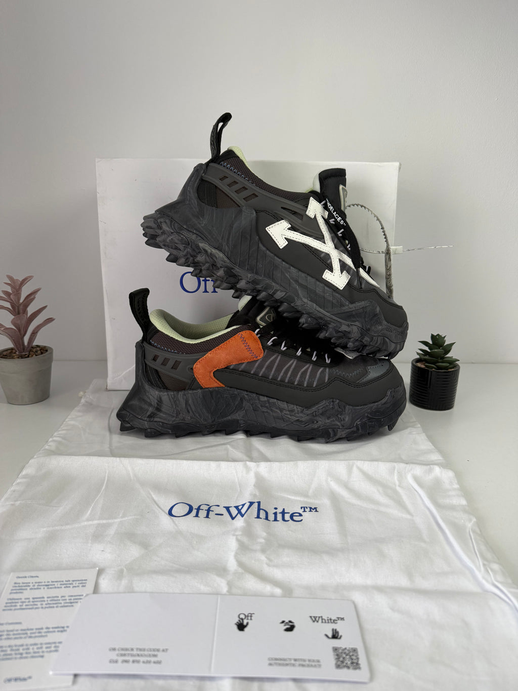 Off White Odsy-1000 Dark Grey