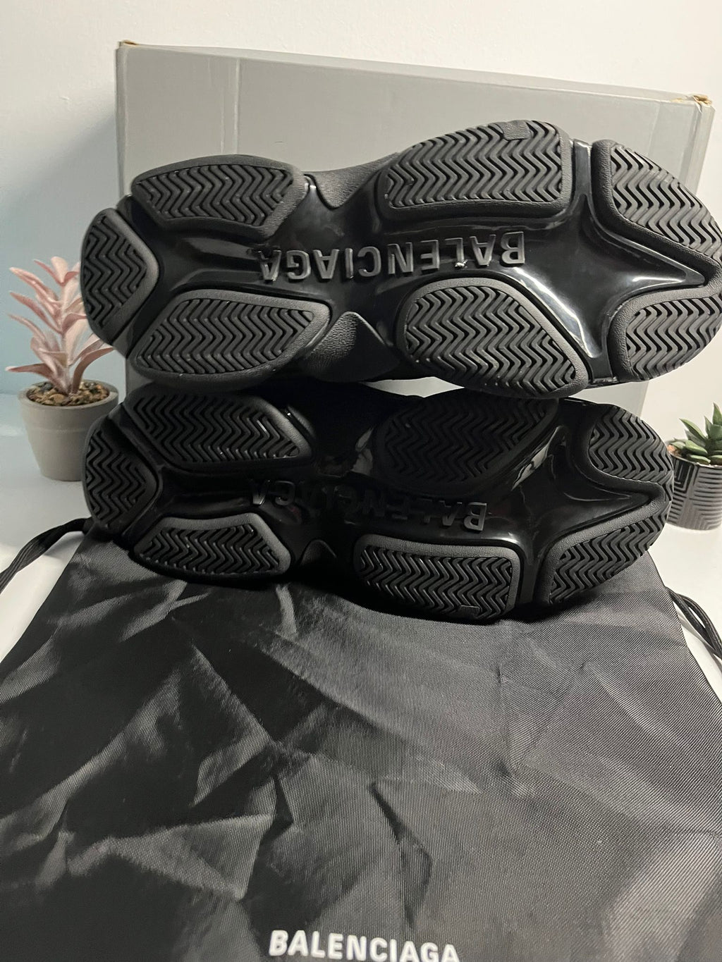 Balenciaga Triple S Negri