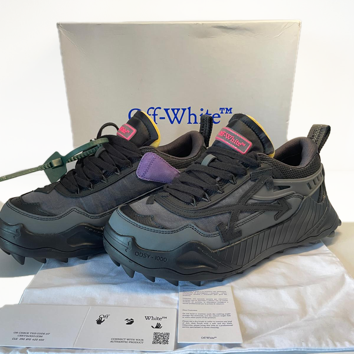 Off-White Odsy Black Sneakers in Gre- Luxury Streetwear Footwear | SNKRSWC