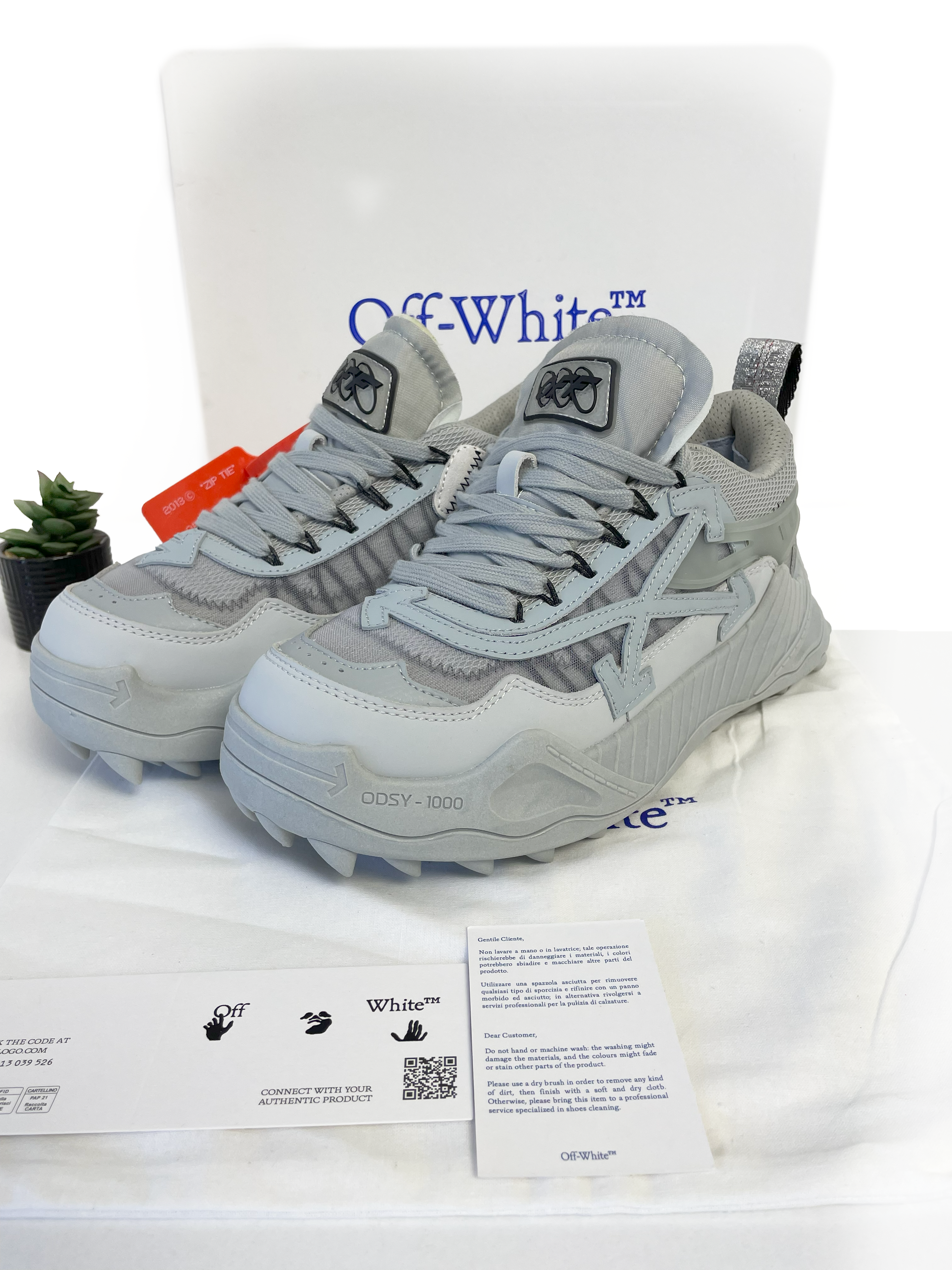 Off-White Odsy  Sneakers in Gre- Luxury Streetwear Footwear | SNKRSWC