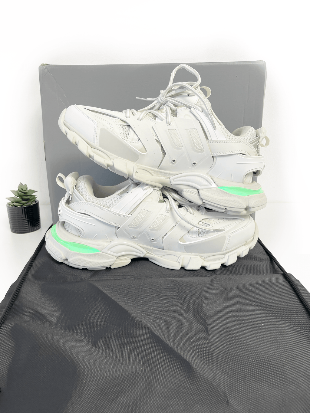 Balenciaga Track White Led